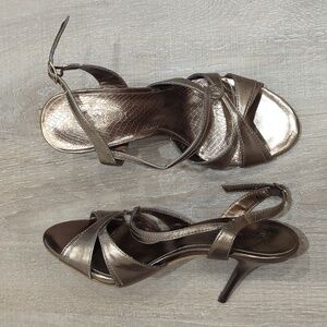 Bronze heels sandals le chateau sz 5